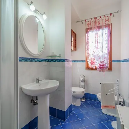 Casa Barbarossa - Goelba Semesterbostad *