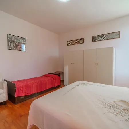 Casa Barbarossa 12 - Goelba *